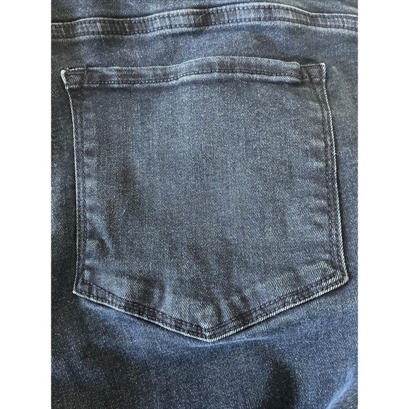 Old Navy Rockstar Super Skinny High Rise 18 Secret Slim Pockets Plus Woman Dark - Picture 9 of 9